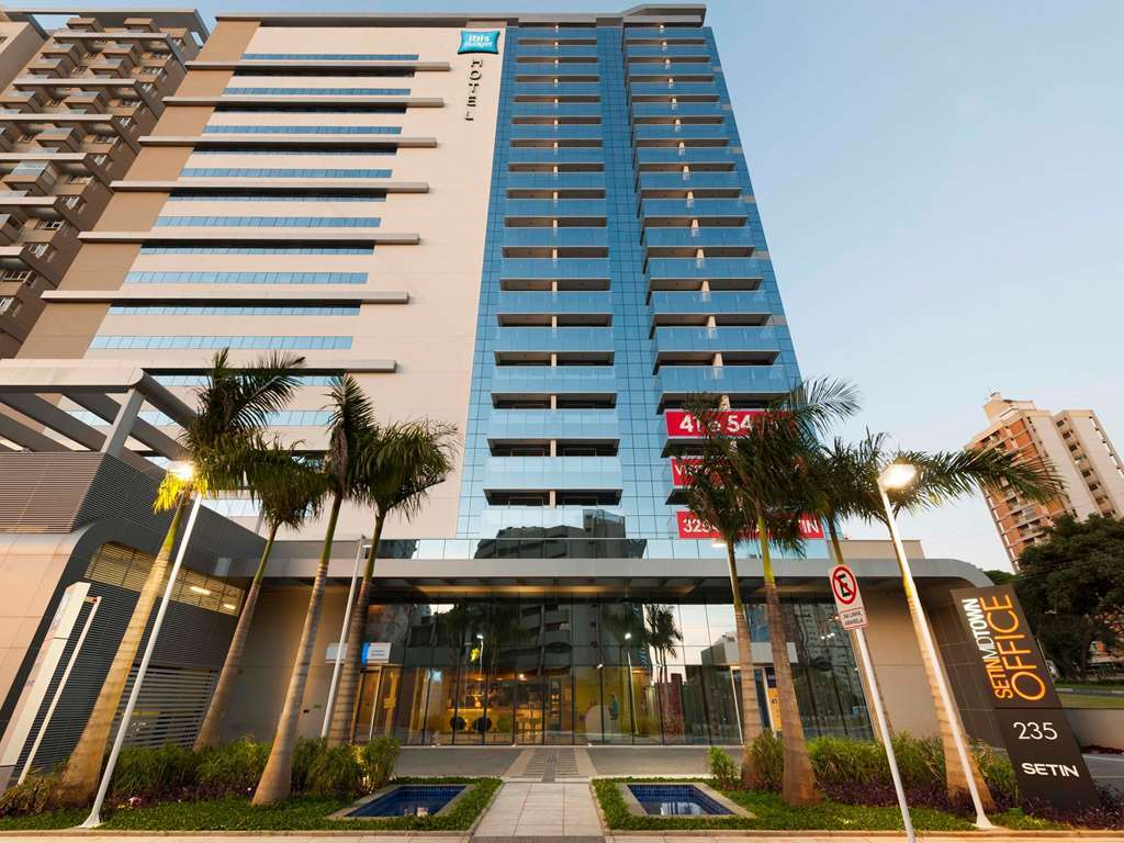 Ibis Budget Aquidaban 2*